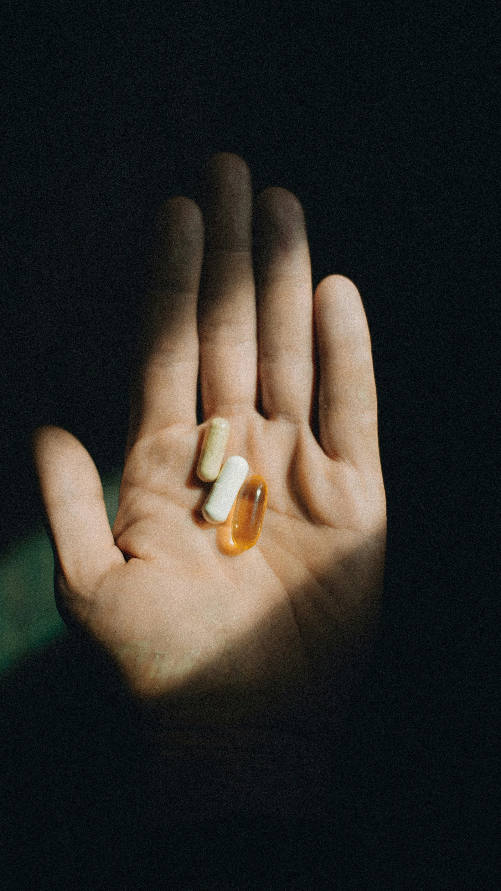 Ibuprofen and Gabapentin in hand